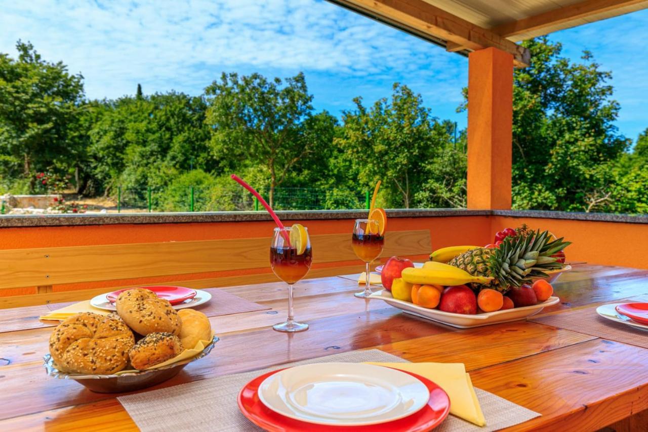 Tommy I Villa Rovinj Eksteriør bilde